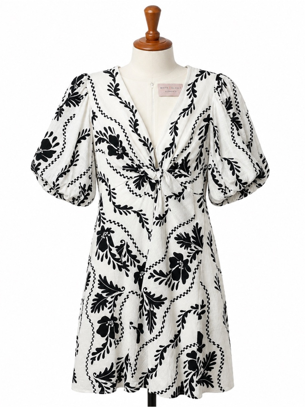 White Closet Elements XS Black & White Floral Print Puff Sleeve Mini Dress